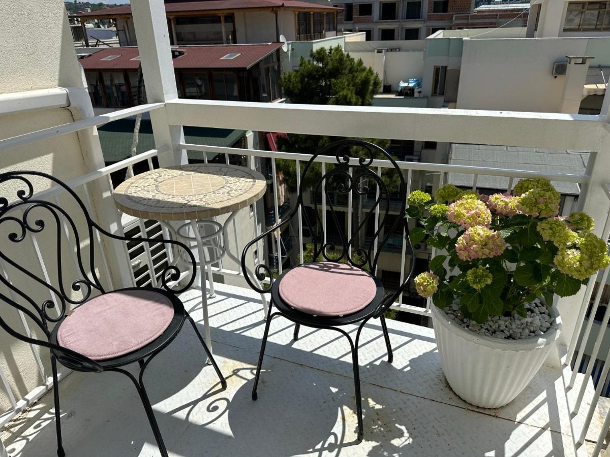 Paradise Rooftop Golem Golem (Tirana) Exterior foto